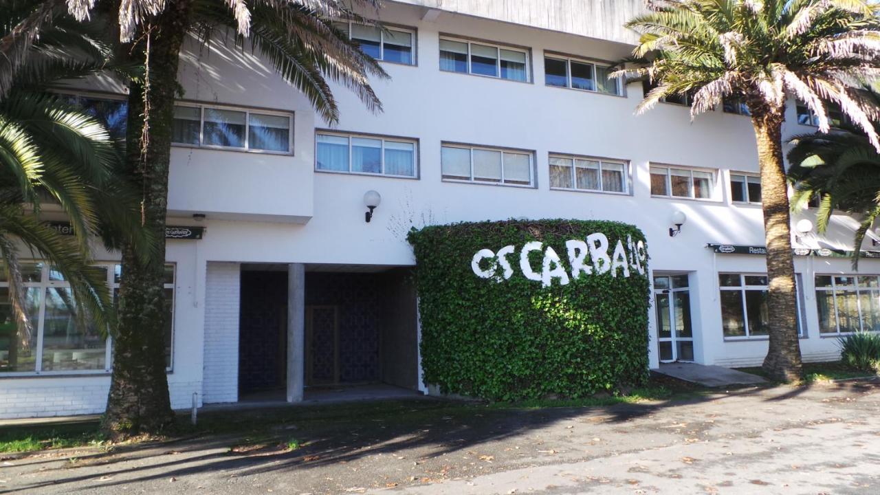 Hotel Os Carballos Sigueiro Exterior photo